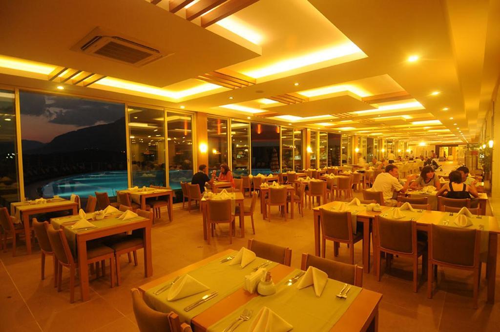 Luxery Suite Goldcity Gold City Аланя Екстериор снимка